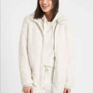 - Banana Republic factory Teddy Sherpa Jacket